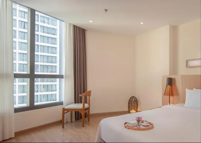 Deluxe One-Bedroom Apartment