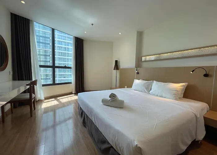 Deluxe One-Bedroom Apartment